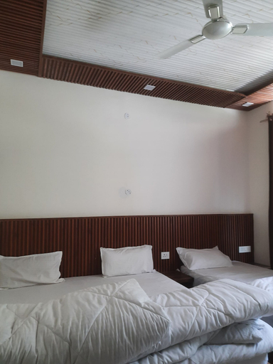 Bedroom 3, Hotel RRR, Rudraprayag