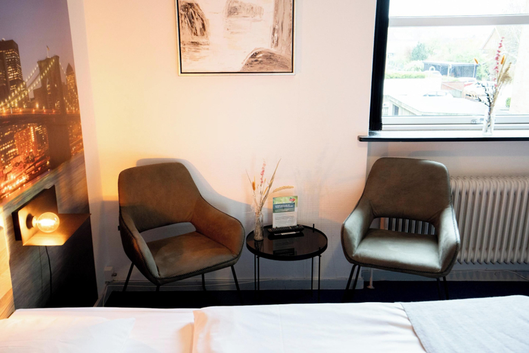 Bedroom 2, Vildbjerg Hotel, Herning