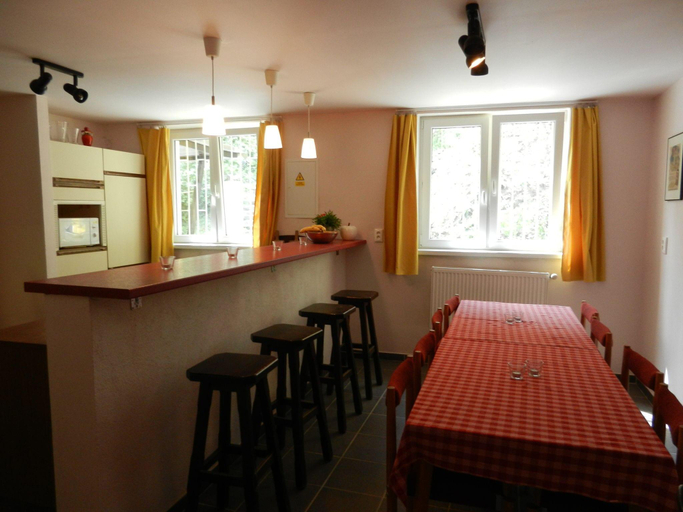 Food & Drinks, Comfortable villa in Nedvedice with private garden, Žďár nad Sázavou