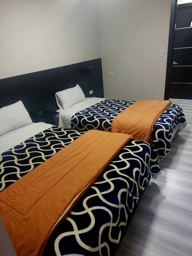Bedroom 5, HOTEL VERSAILLES, Ambato