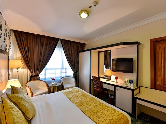Bedroom 3, Zowar Alalami Hotel, Al Madinah Al Munawwarah