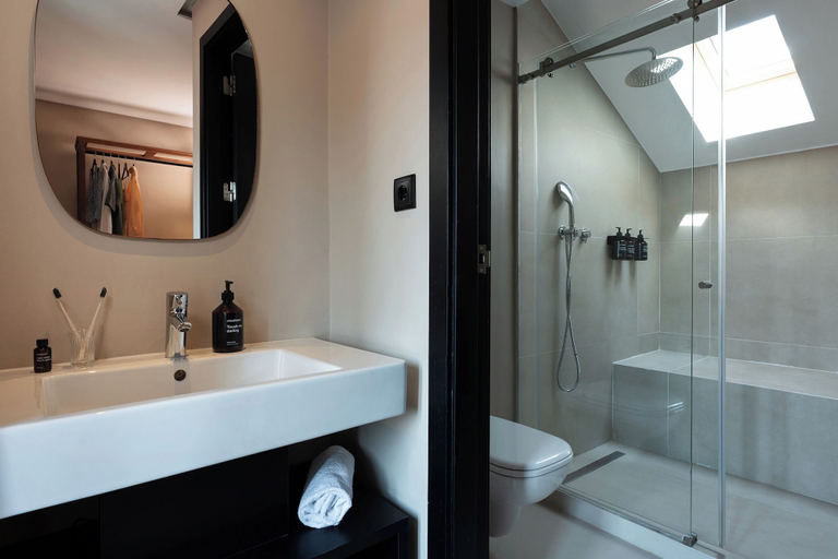 Bathroom 4, Casa Teva Lisboa Boutique Hotel by chic&basic, Lisbon