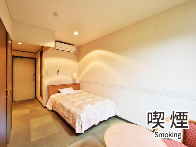 Bedroom, ビジネスホテル古賀島, Ōmura