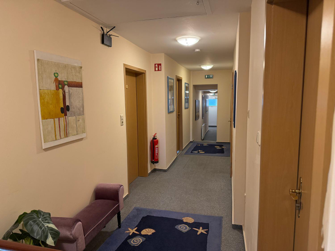 Others 4, Hotel Muhleneck, Aurich