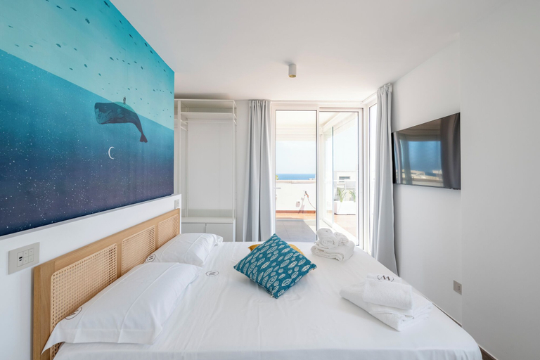 Others 5, White Coast Relax & Stay, Bari