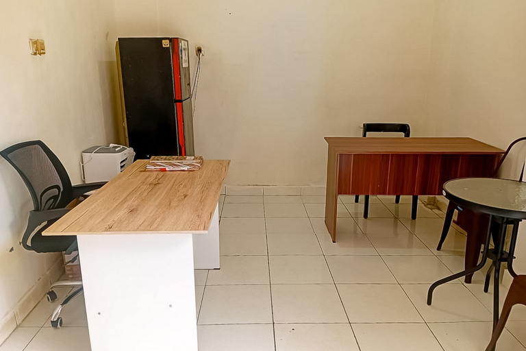 Others 4, Homestay Cemara Bekasi Mitra RedDoorz, Bekasi
