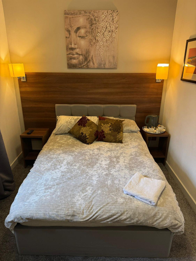 Bedroom 2, The Roebuck Alcester, Warwickshire