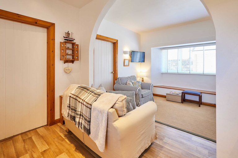 Room 5, Host Stay Spinnaker, Northumberland