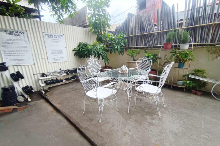 Others 4, Bed and Brewhouse, Parañaque