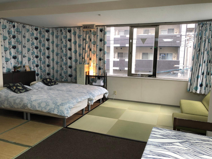 Bedroom 2, Yiyihouse Shinsaibashi, Osaka