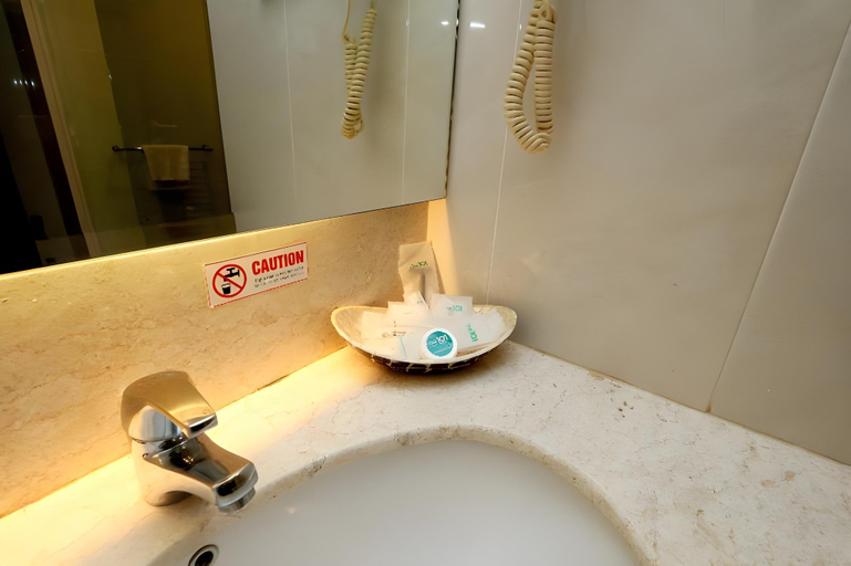 bathroom 21