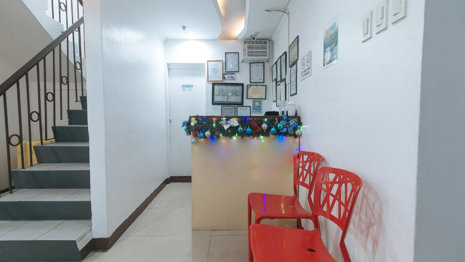 Others 4, RedDoorz @ City Stay Inn Slex Makati, Makati City