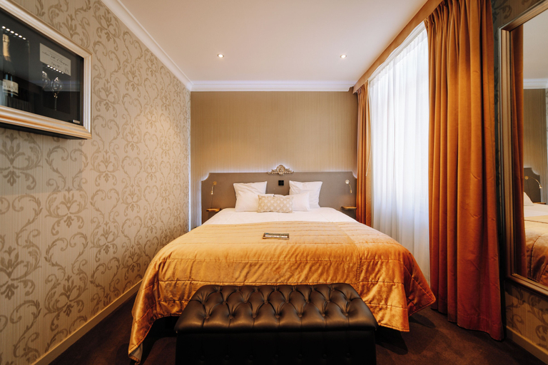 Bedroom 2, Château de Namur, Namur