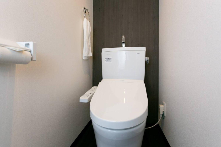 Bathroom 3, Daisenji Lodge Ing Red, Kyoto