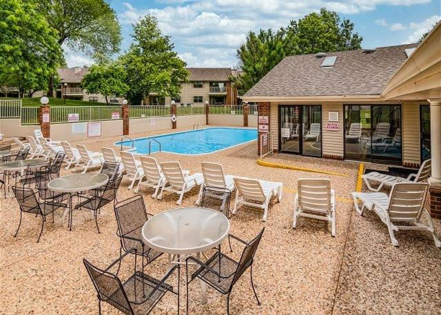 Sport & Beauty 5, View at the Foothills Condo, Taney