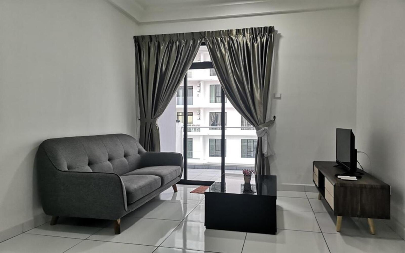 Others 3, Platino Apartment, Johor Bahru