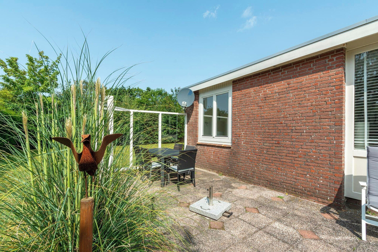 Balcony 4, Holiday Home Near Bulb Fields With Garden, Zijpe