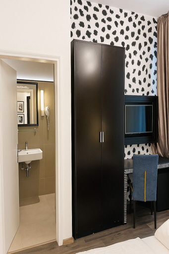 Bathroom 4, Hotel Ottofiori Budapest, Budapesti