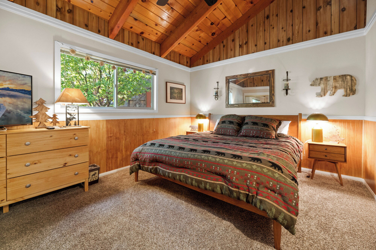 Bedroom 2, Hythe cabin, San Bernardino