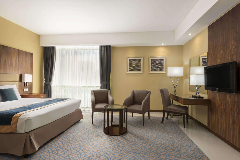 Bedroom 4, Howard Johnson by Wyndham Abu Dhabi, Abu Dhabi City
