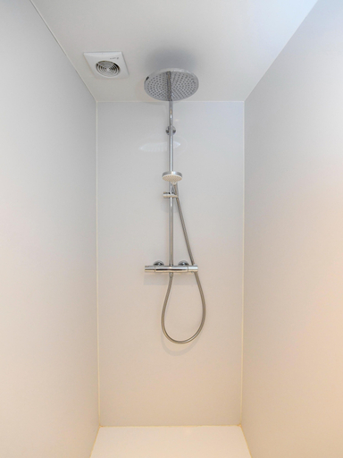 Bathroom 3, Nieuwpoort Home With Garden, West-Vlaanderen