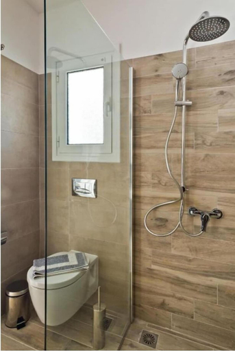 Bathroom 4, CHC Sound of the Sea, South Aegean