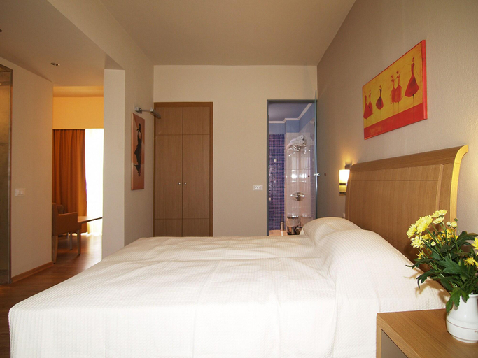 Bedroom 3, Kitro Beach Hotel Adults Only, Crete
