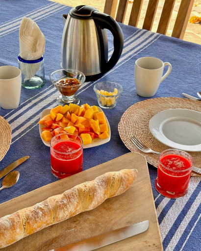 Food & Drinks 5, Zazil Retreat, Dist. Pochutla
