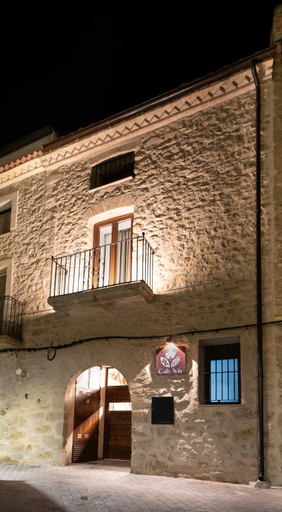 Others 4, Cals Avis - Batea, Tarragona