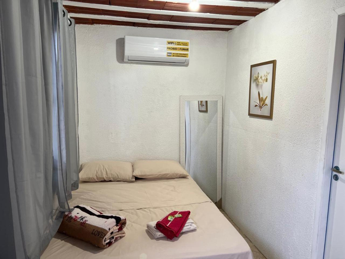 Others 3, Suite 3, Casa Amarela, Terceiro Andar, Nova Iguaçu