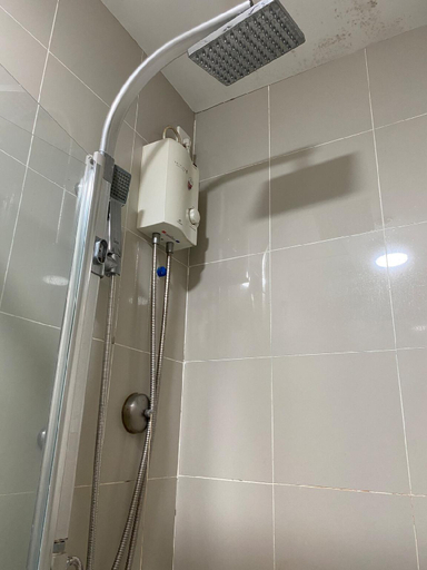 Bathroom, Grass residences tower3 1831, Quezon City
