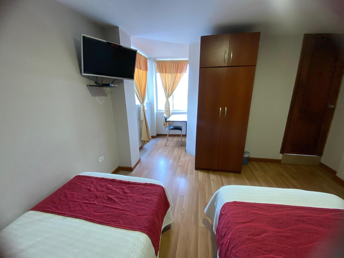 Bedroom 3, HOTEL VERSAILLES, Ambato