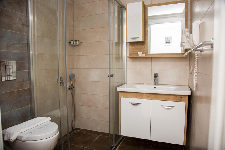 Bathroom 4, Asli Hotel, Marmaris