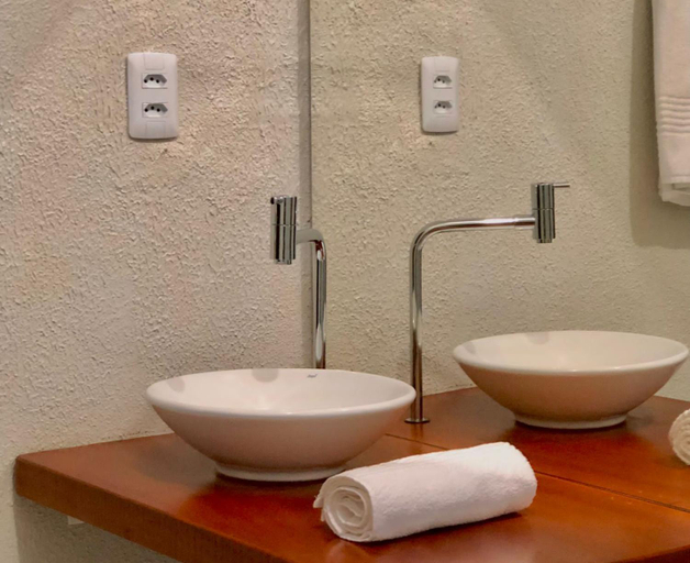 Bathroom, Pousada Jardins, Santarém