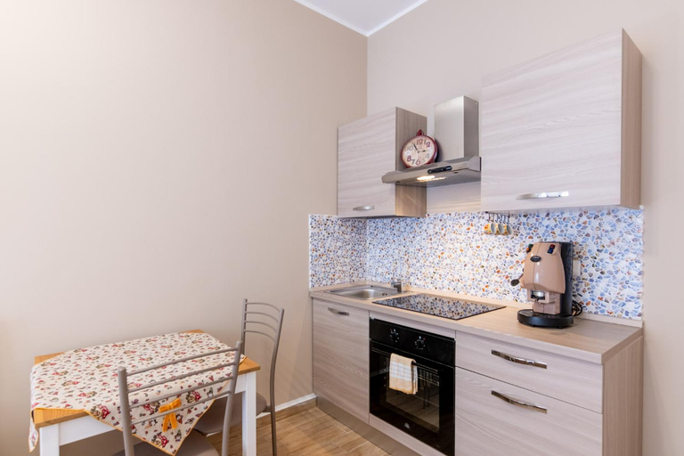 Others 3, Stabile 38 Apartments, Palermo