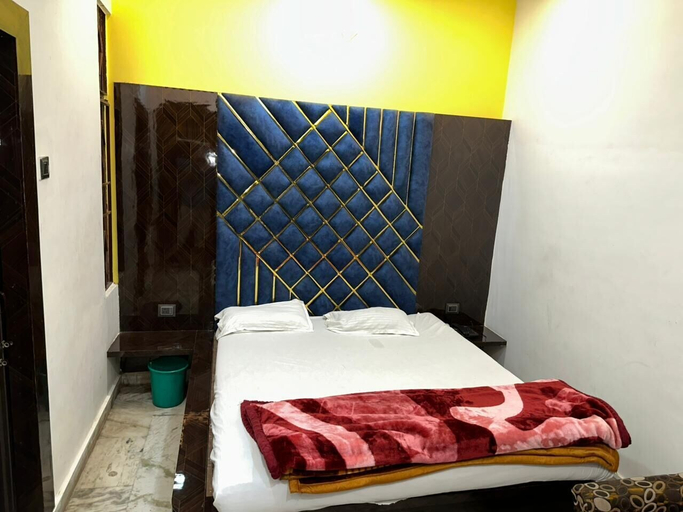 Others 5, HOTEL ROXY DLX, Gaya