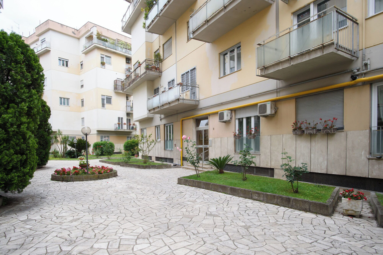 Exterior & Views, Domus Suites, Rome