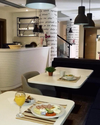 Food & Drinks 5, Hotel Passport, Belgrade