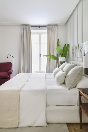Bedroom 3, Hotel Bodega Tío Pepe, Cádiz