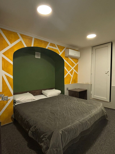 Bedroom 3, Central Budget GH, Baku