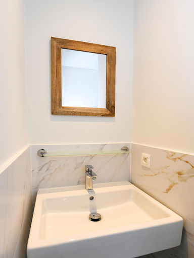 Bathroom 5, Nieuwpoort Home With Garden, West-Vlaanderen