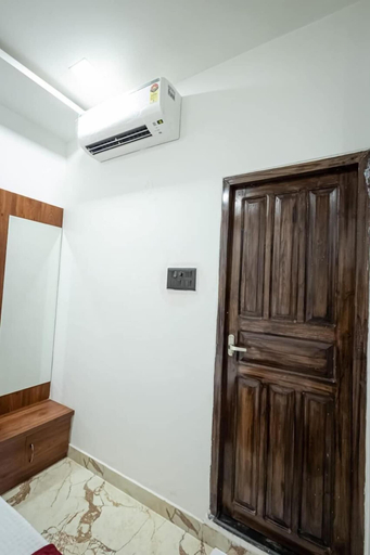 Bedroom 3, The Satnam Inn, Varanasi