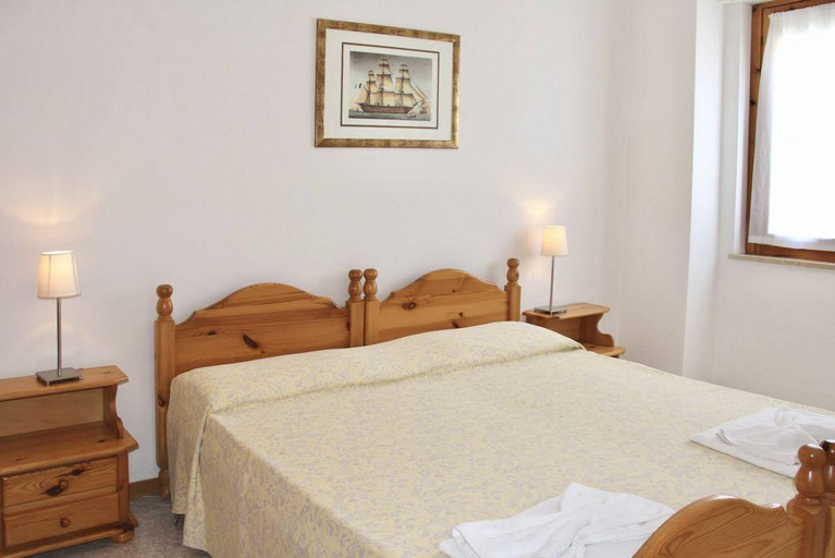 Bedroom 2, Gardenia Casa Vacanze, Sassari