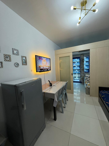 Others 4, Sea Residences, Pasay City