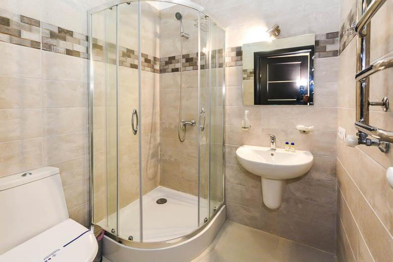 Bathroom, Villa Alessia, Drohobyts'kyi