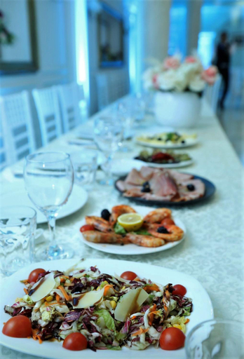 Food & Drinks 5, Prince Hotel, Tirana