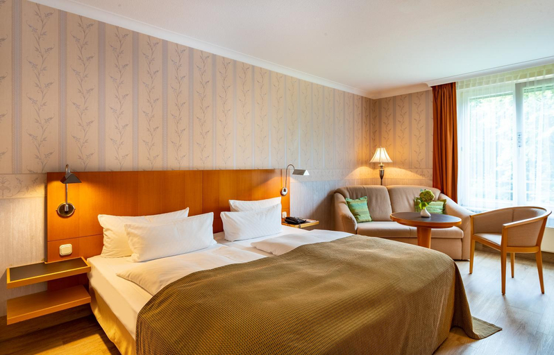 Bedroom 2, Parkhotel Gorlitz, Görlitz
