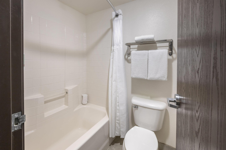 Bathroom 4, Best Western Pahrump Oasis, Nye