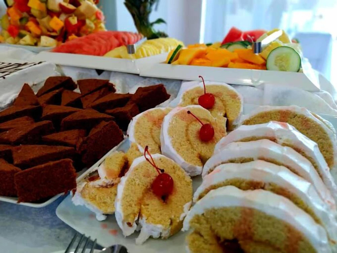 Food & Drinks 5, Celia's Hotel and Suites, Obafemi-Owode