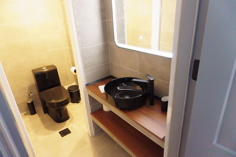 Bathroom 3, Sani Deluxe Suite Home, Attica